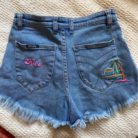 Rollas Shorts RARE ✨ - Picture 2 of 5